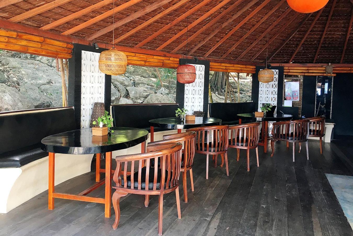 Prince John Dive Resort Donggala エクステリア 写真